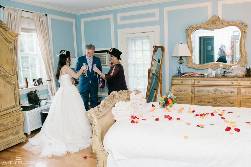 Wedding at Crabtree's Kittle House in Chappequa, New York