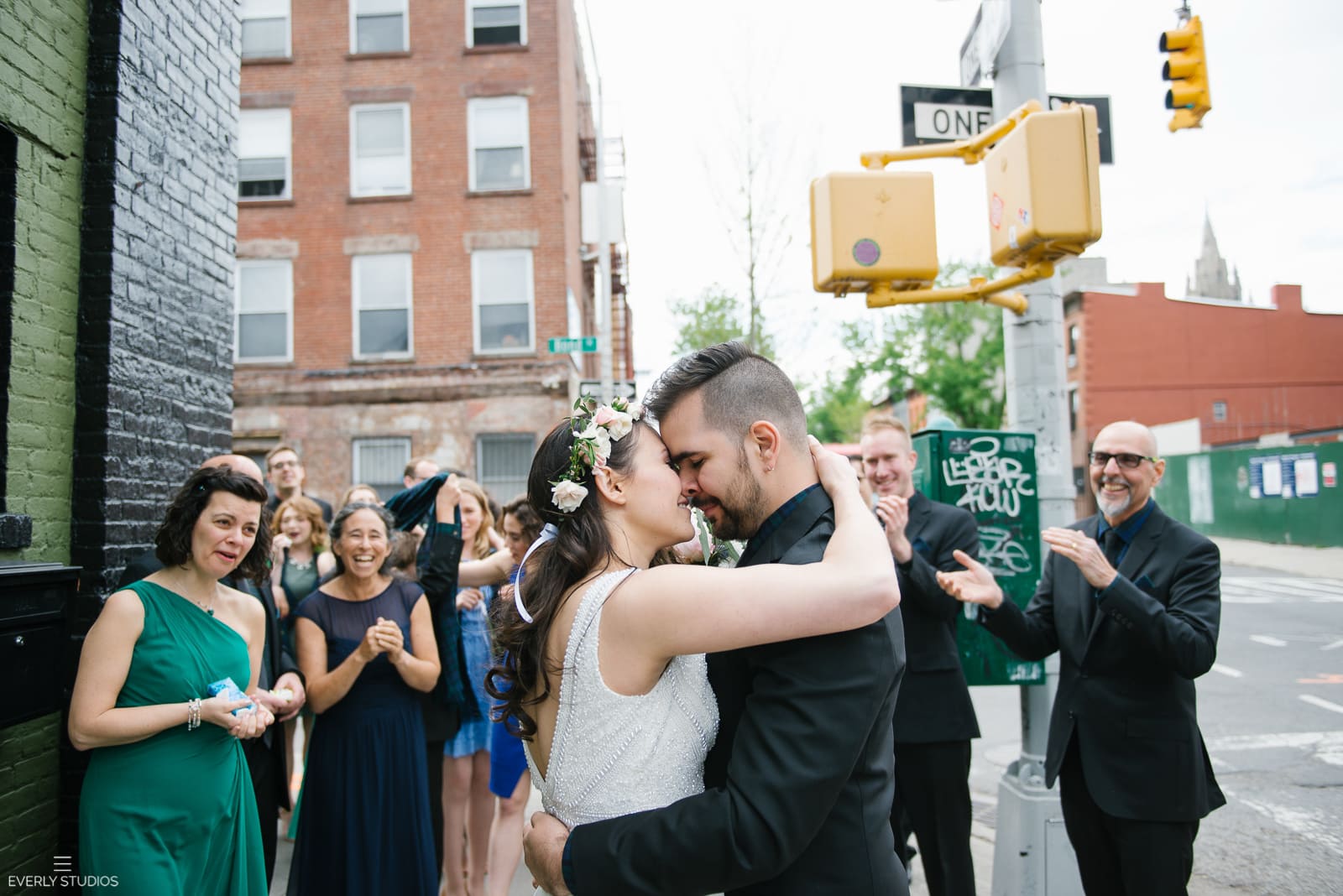 The Green Building wedding in Brooklyn. Photos by Brooklyn wedding photographer Everly Studios, www.everlystudios.com