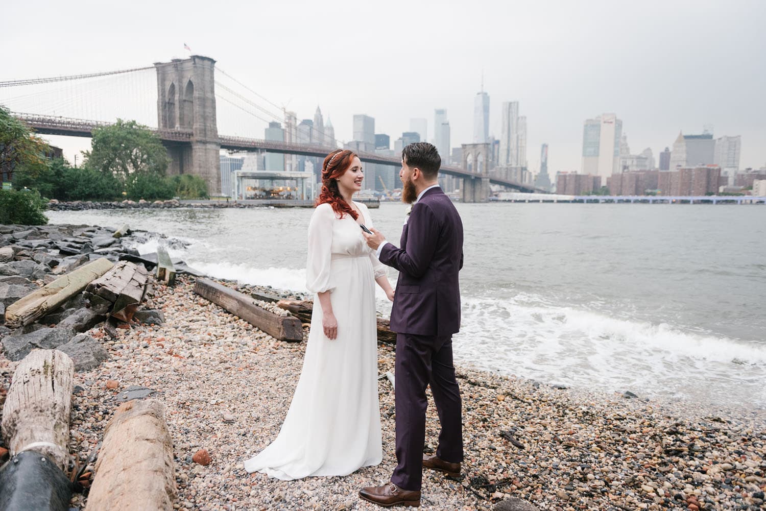 NYC elopement locations: brooklyn bridge park 